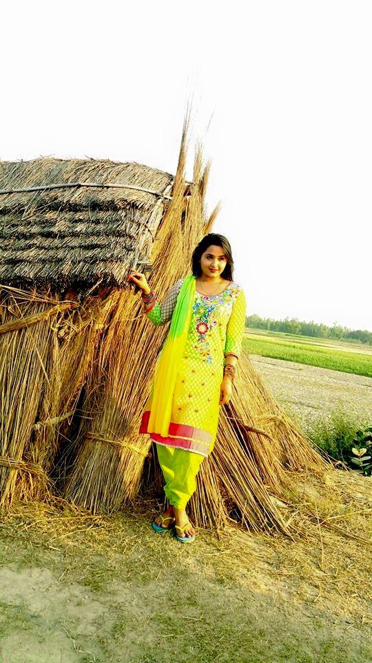 Kajal Raghwani New Sexy Look Hd Wallpaper In Bikini Kajal Raghwani