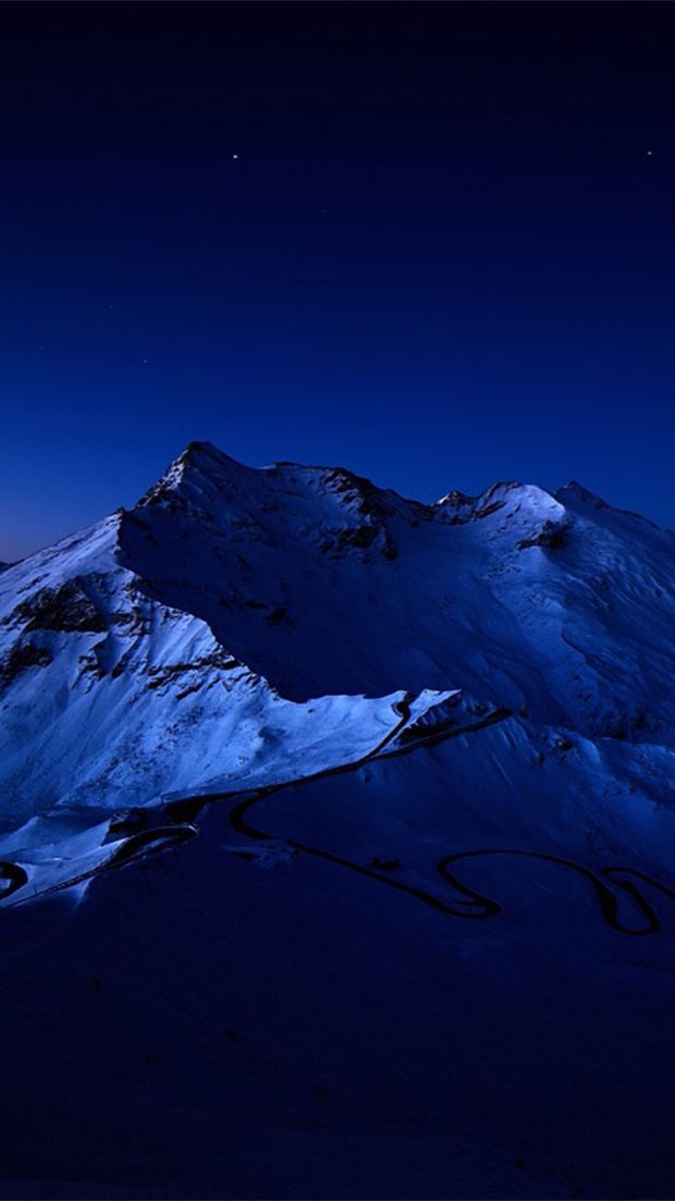 wallpapers and backgrounds,nature,mountainous landforms,sky,blue,mountain