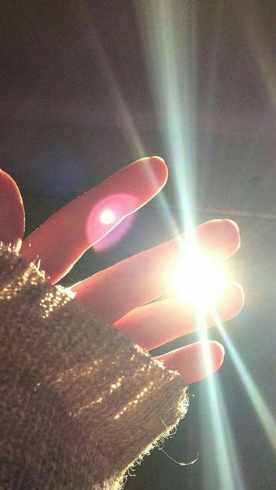 wallpaper for mobile,light,finger,lens flare,hand,sunlight