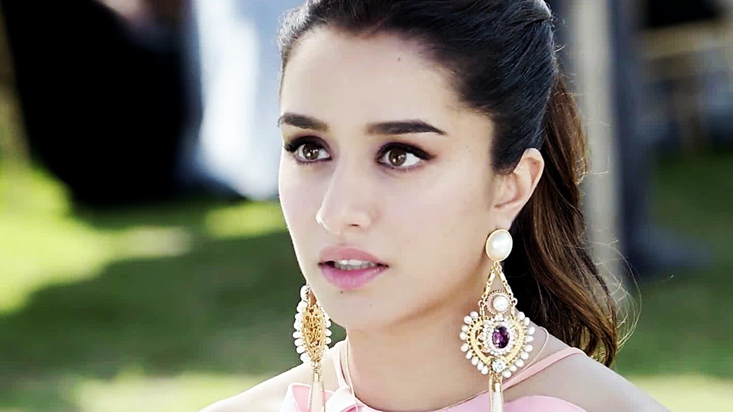 shraddha kapoor fond d'écran hd,cheveux,visage,sourcil,coiffure,beauté