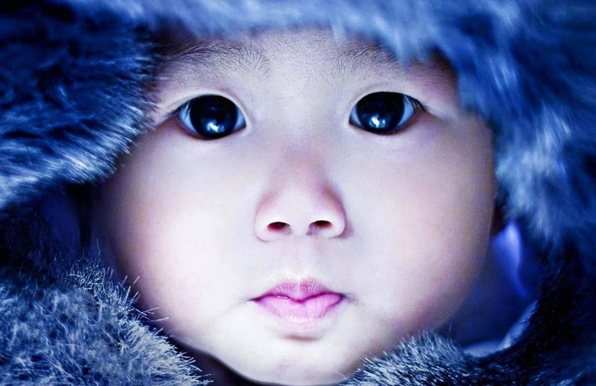 赤ちゃんの写真の壁紙,面,青い,子,頭,リップ