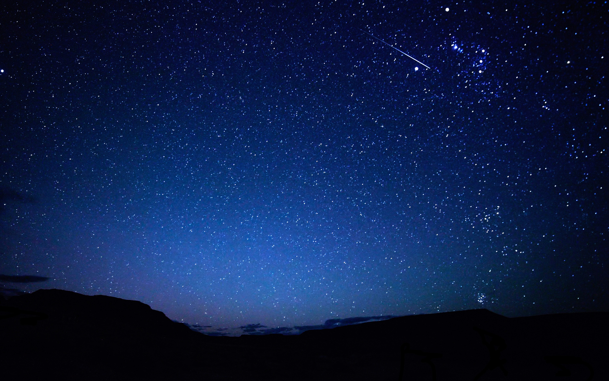 cielo nocturno fondo de pantalla,cielo,azul,noche,atmósfera,estrella