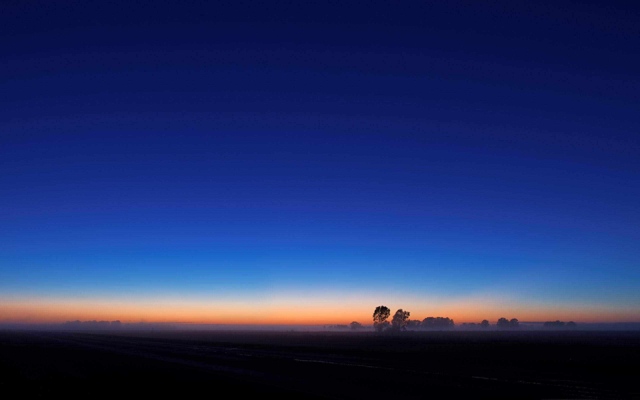 夜空の壁紙,空,地平線,青い,雲,雰囲気