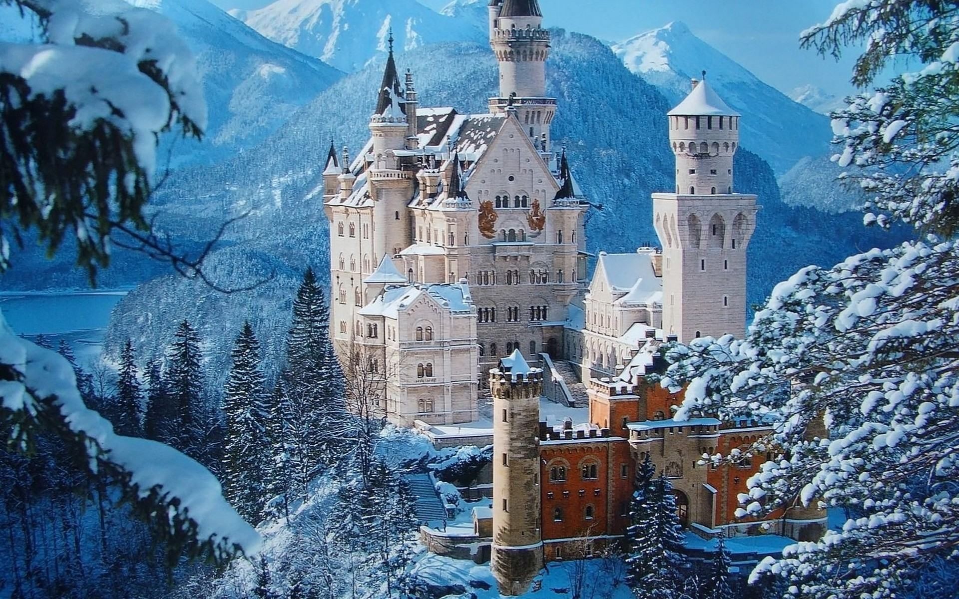 winter wonderland wallpaper,landmark,castle,water castle,château,winter