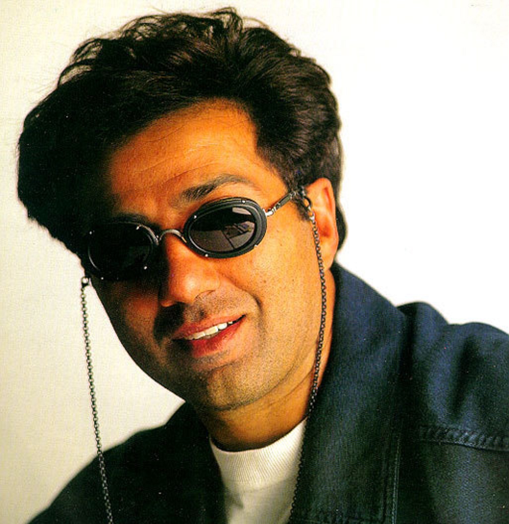 sunny deol wallpaper,hair,eyewear,forehead,hairstyle,chin