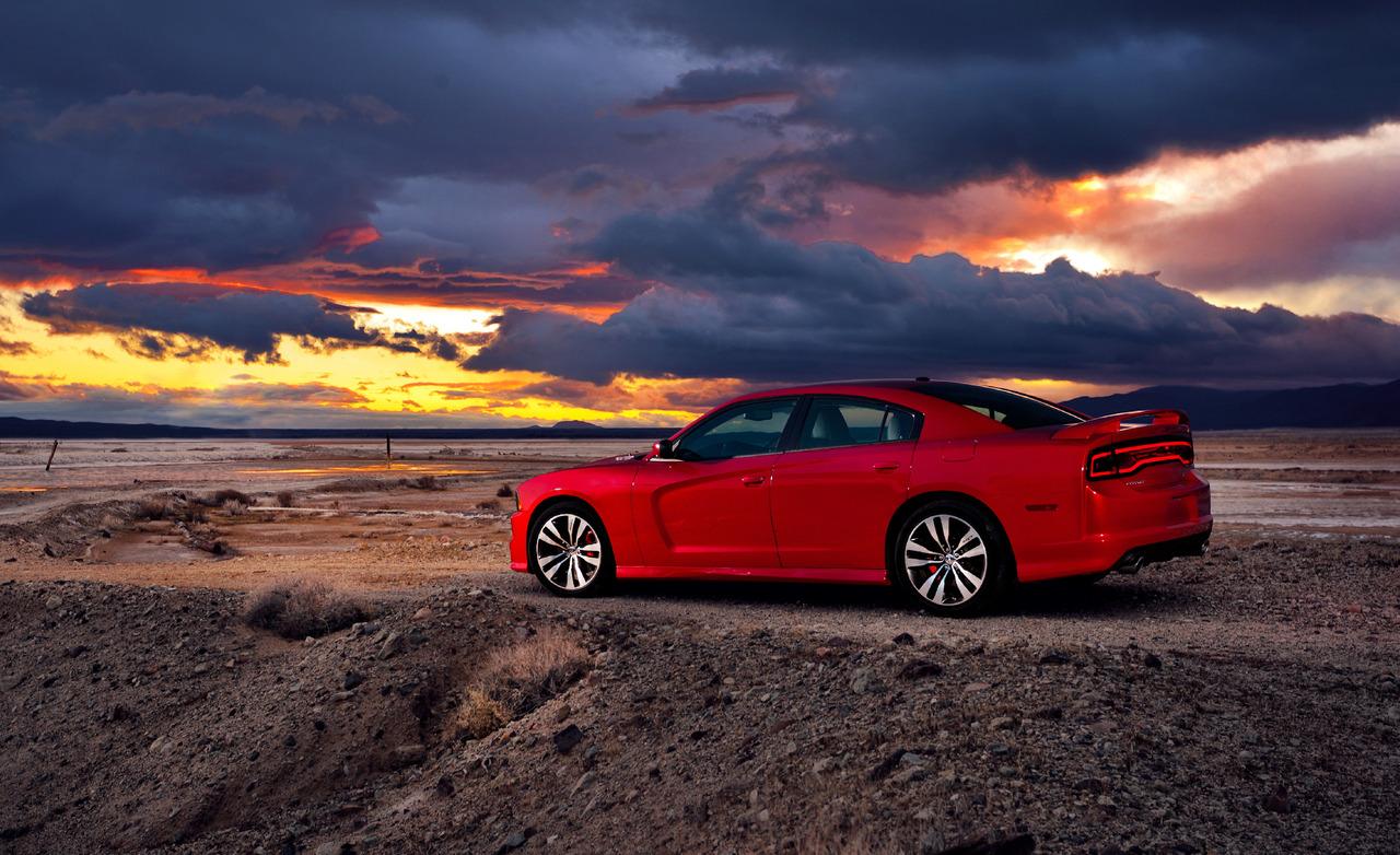 fond d'écran d'esquive,véhicule terrestre,véhicule,voiture,rouge,muscle car