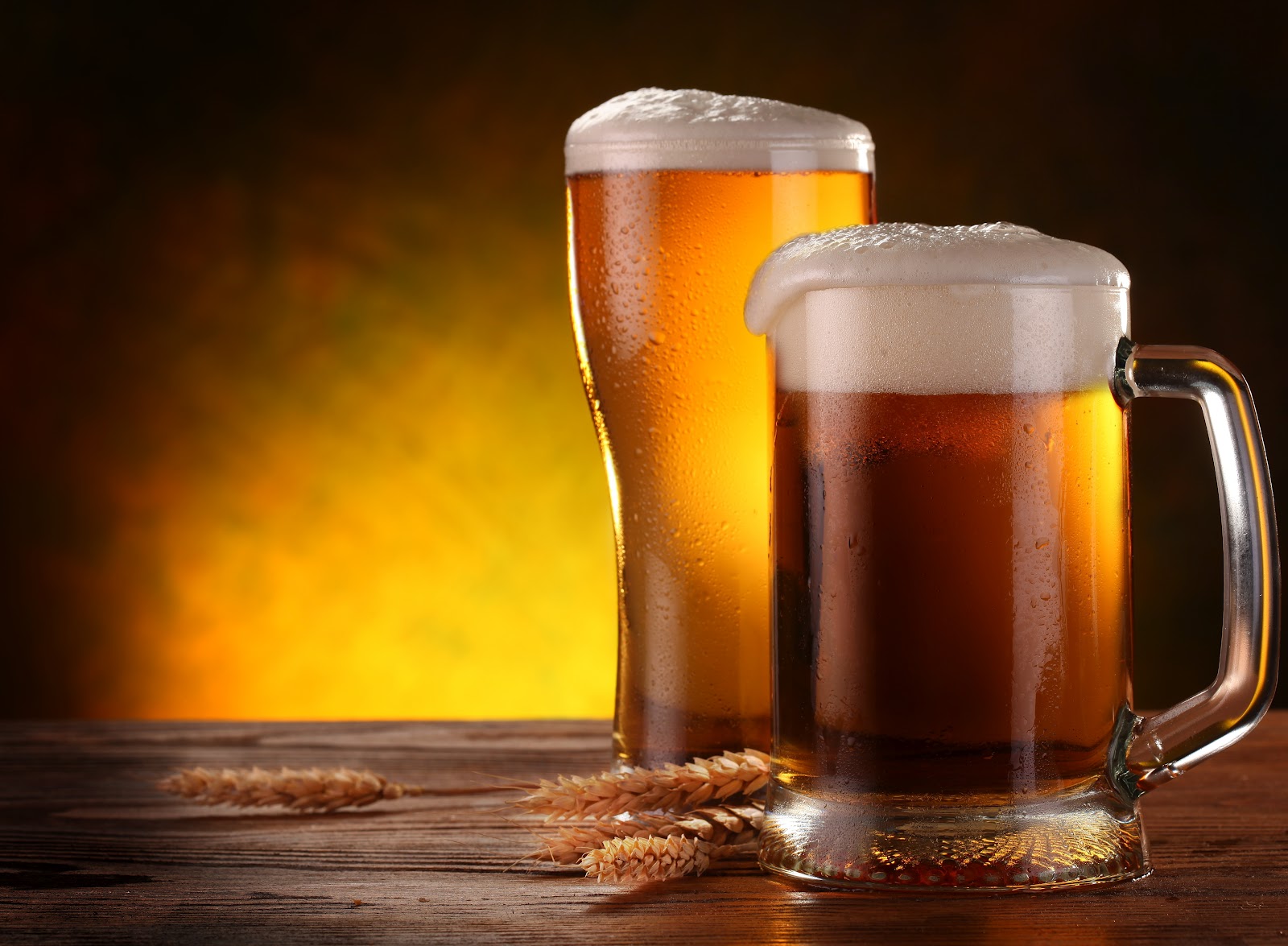 fond d'écran de bière,verre de bière,boisson,bière,boisson alcoolisée,verre pinte