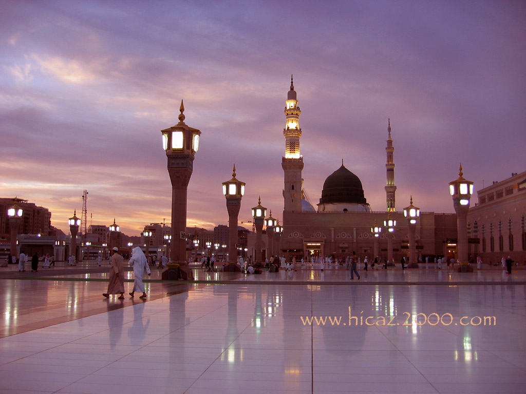 fondo de pantalla de madina,mezquita,cielo,ciudad,edificio,lugar de adoración