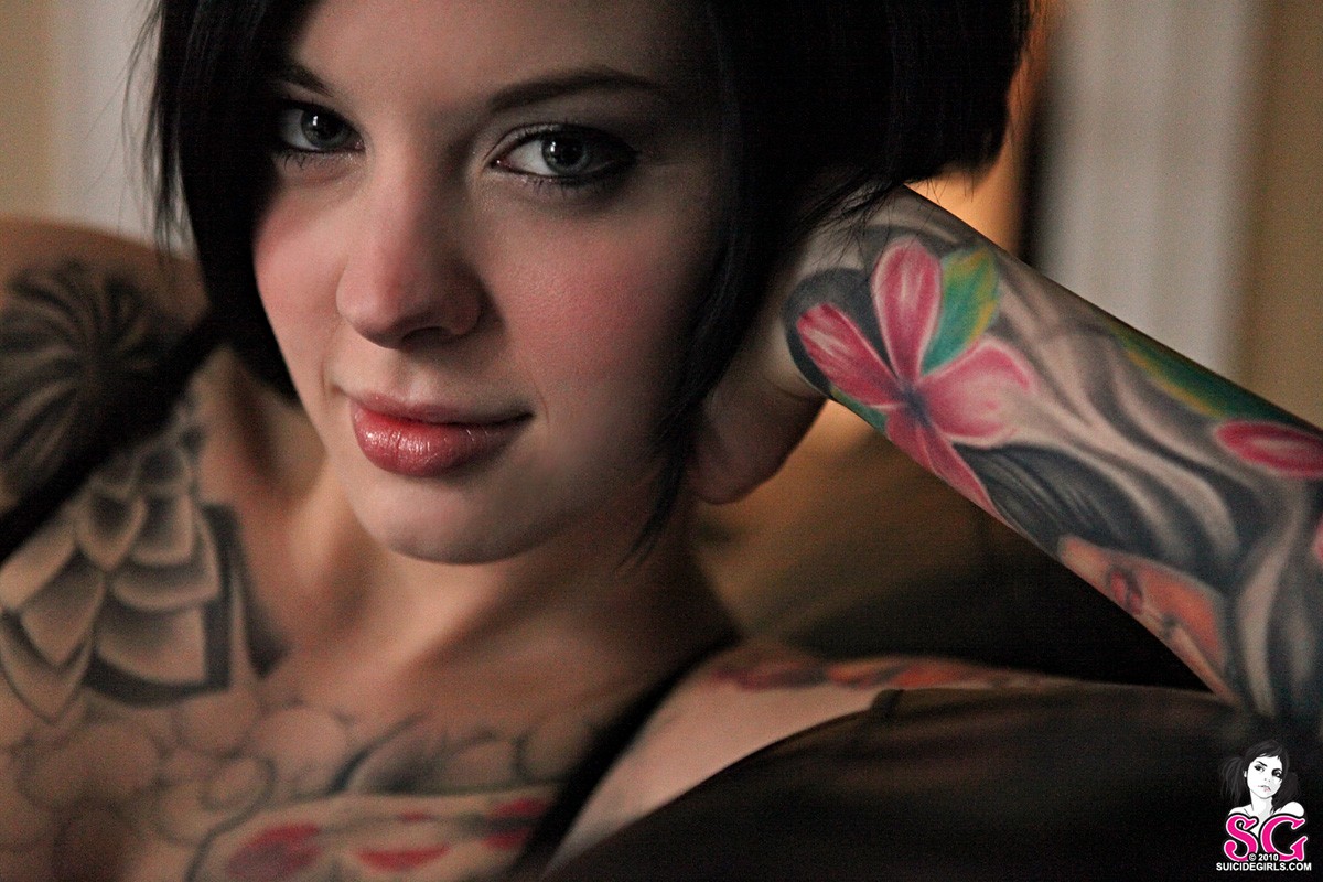 tattoo girl wallpaper,hair,tattoo,face,shoulder,arm