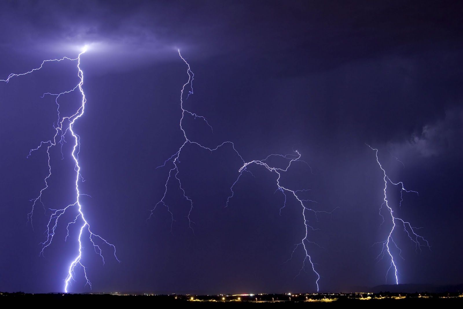 sfondi live fulmini,tuono,temporale,fulmine,cielo,atmosfera