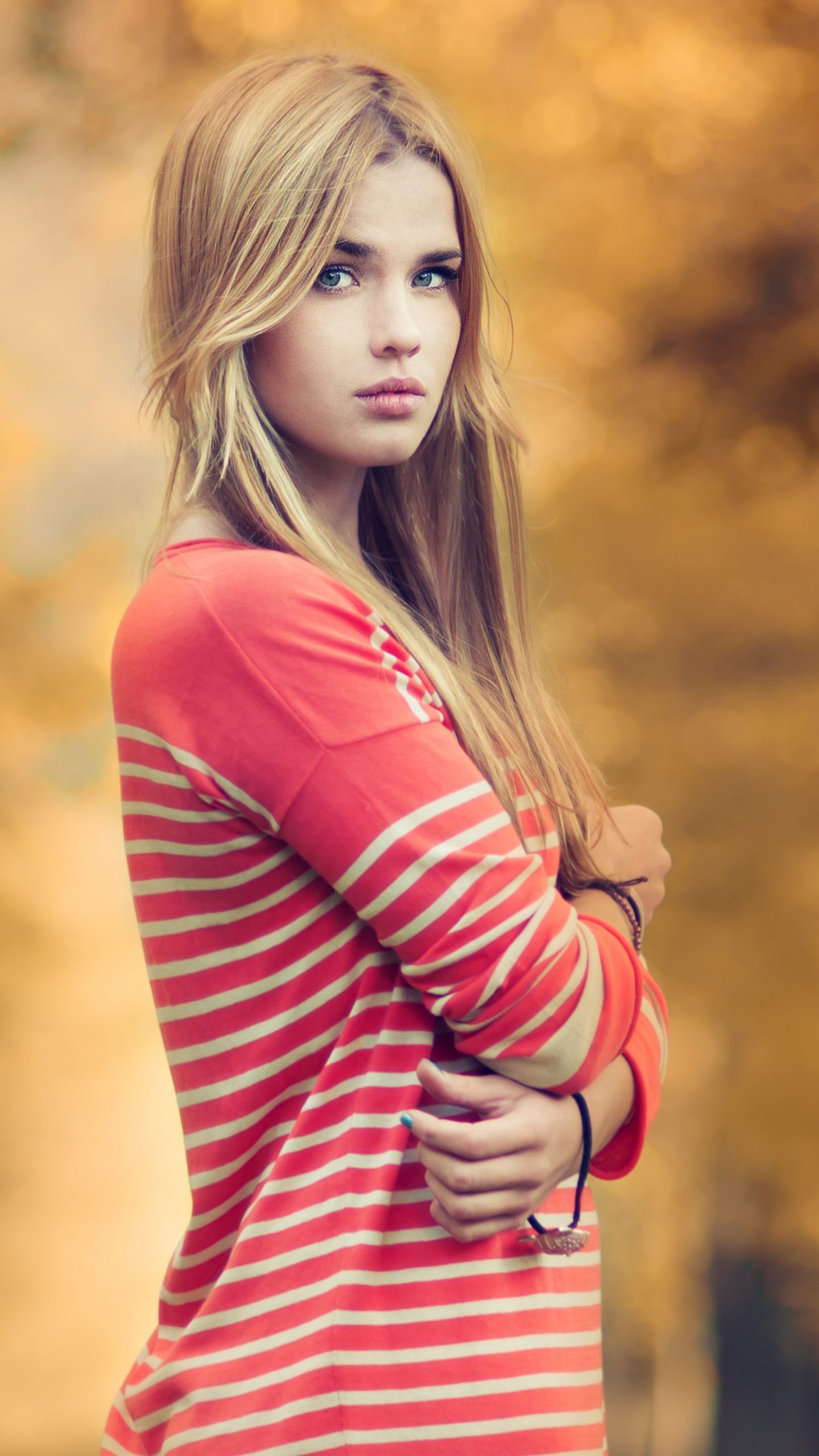 beautiful girl hd wallpapers for mobile,hair,blond,beauty,hairstyle,lip