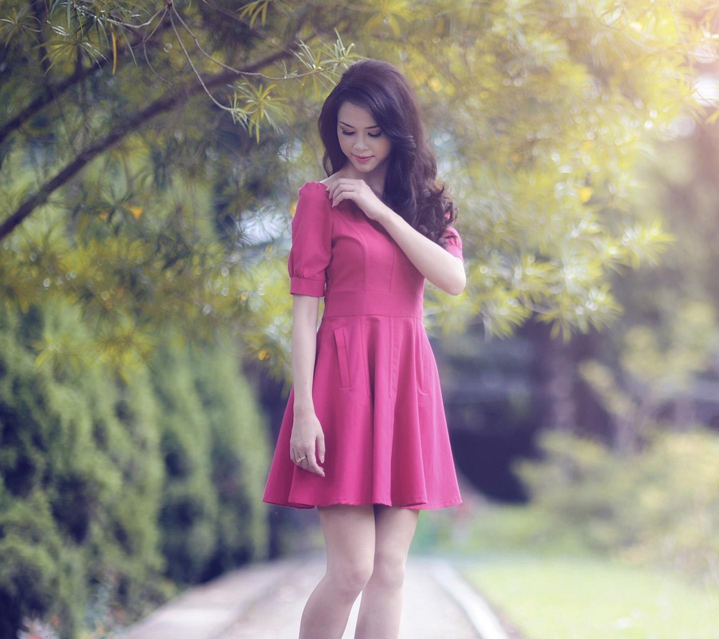 모바일 아름다운 소녀 hd 월페이퍼,분홍,의류,드레스,아름다움,어깨