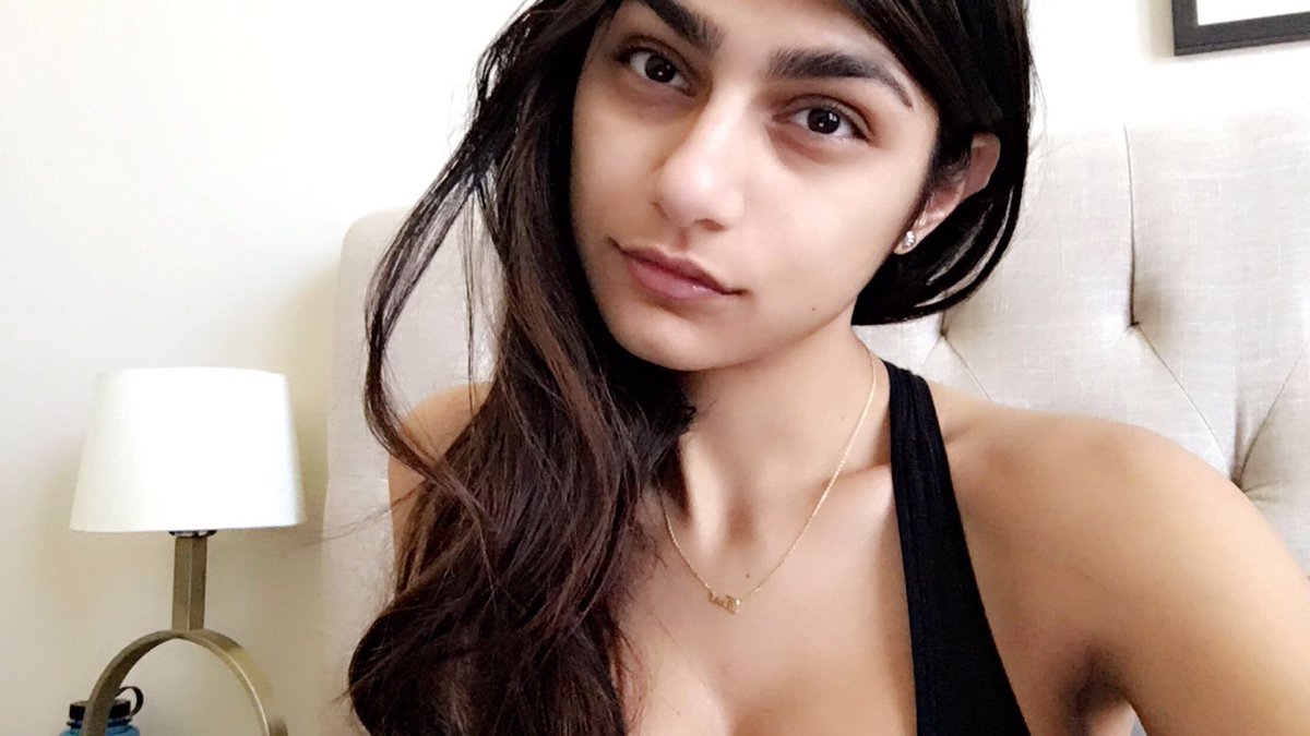 mia khalifa hd wallpaper,capelli,viso,acconciatura,sopracciglio,bellezza