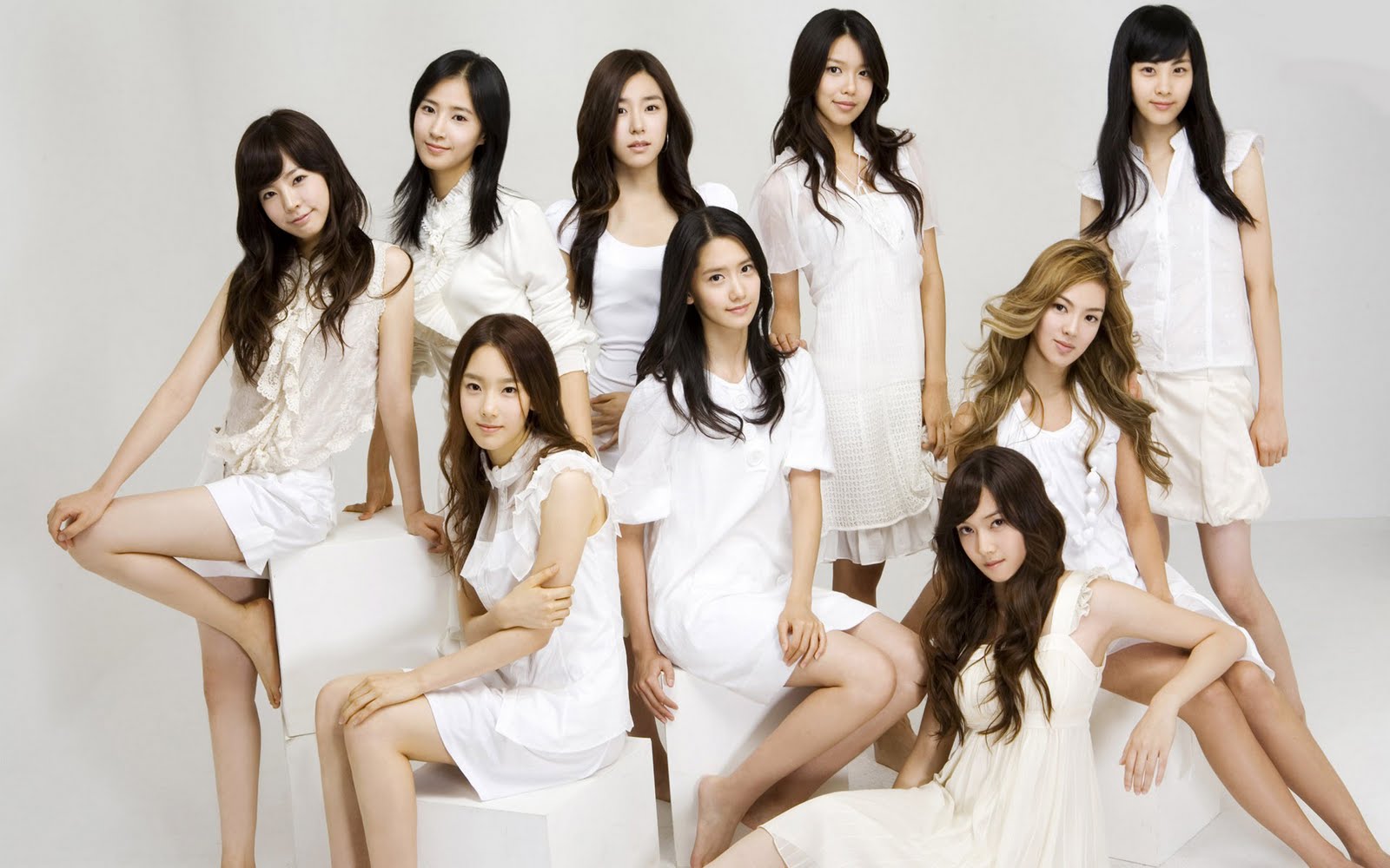 snsd wallpaper,hairstyle,beauty,fashion model,sitting,fun