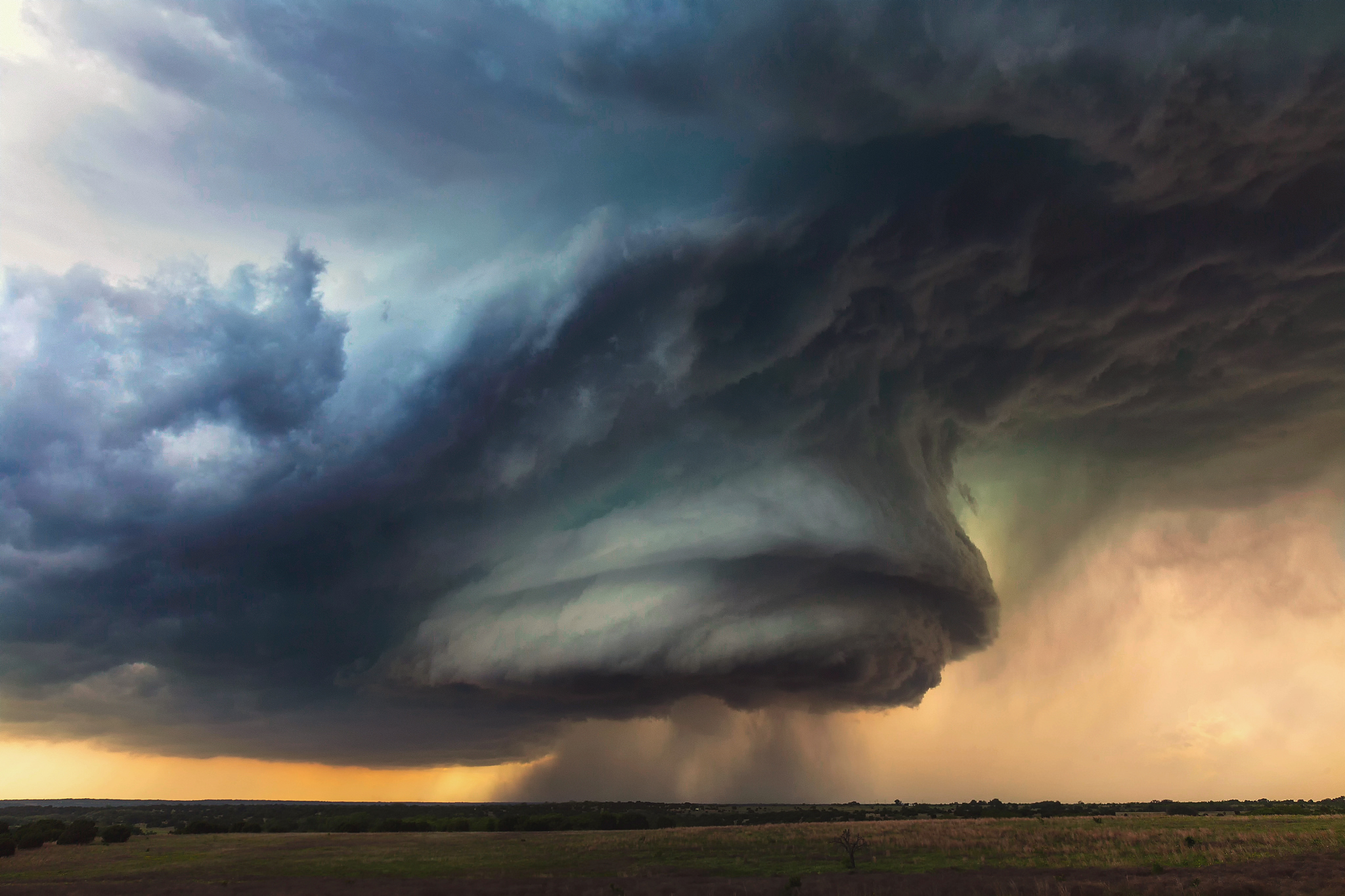 fondo de pantalla de tornado,cielo,nube,naturaleza,tormenta,atmósfera