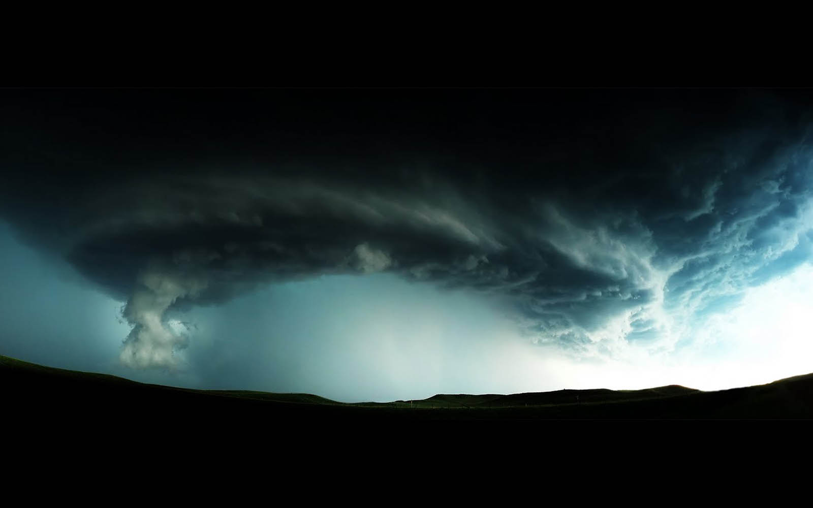 fond d'écran de tornade,ciel,nuage,la nature,atmosphère,orage