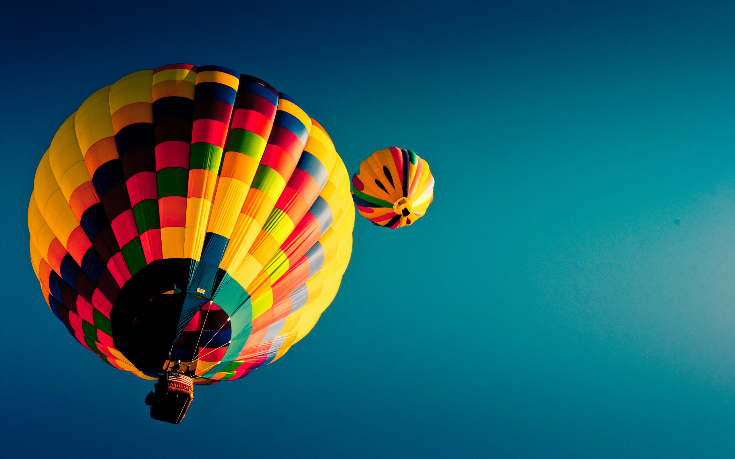 hot image hd wallpaper,hot air ballooning,hot air balloon,sky,air sports,blue