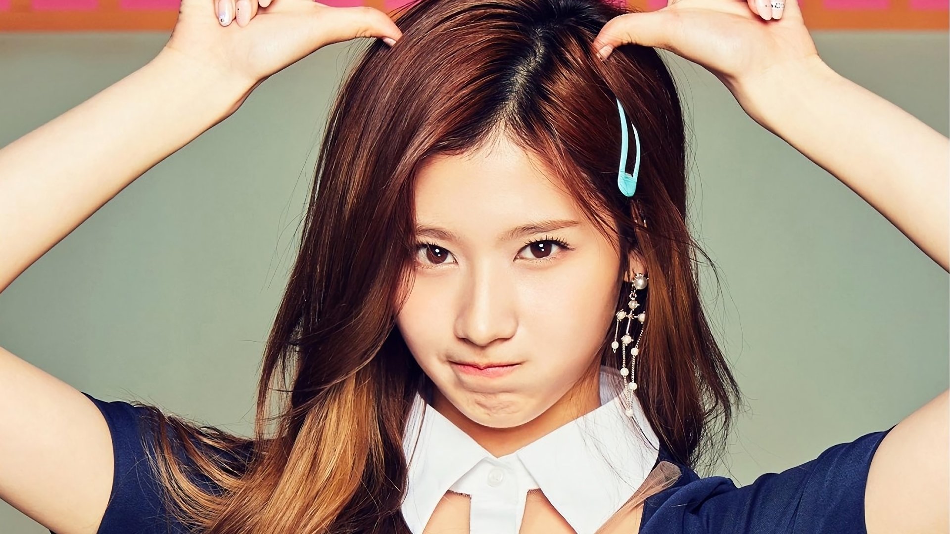 sana wallpaper,hair,face,hairstyle,forehead,long hair