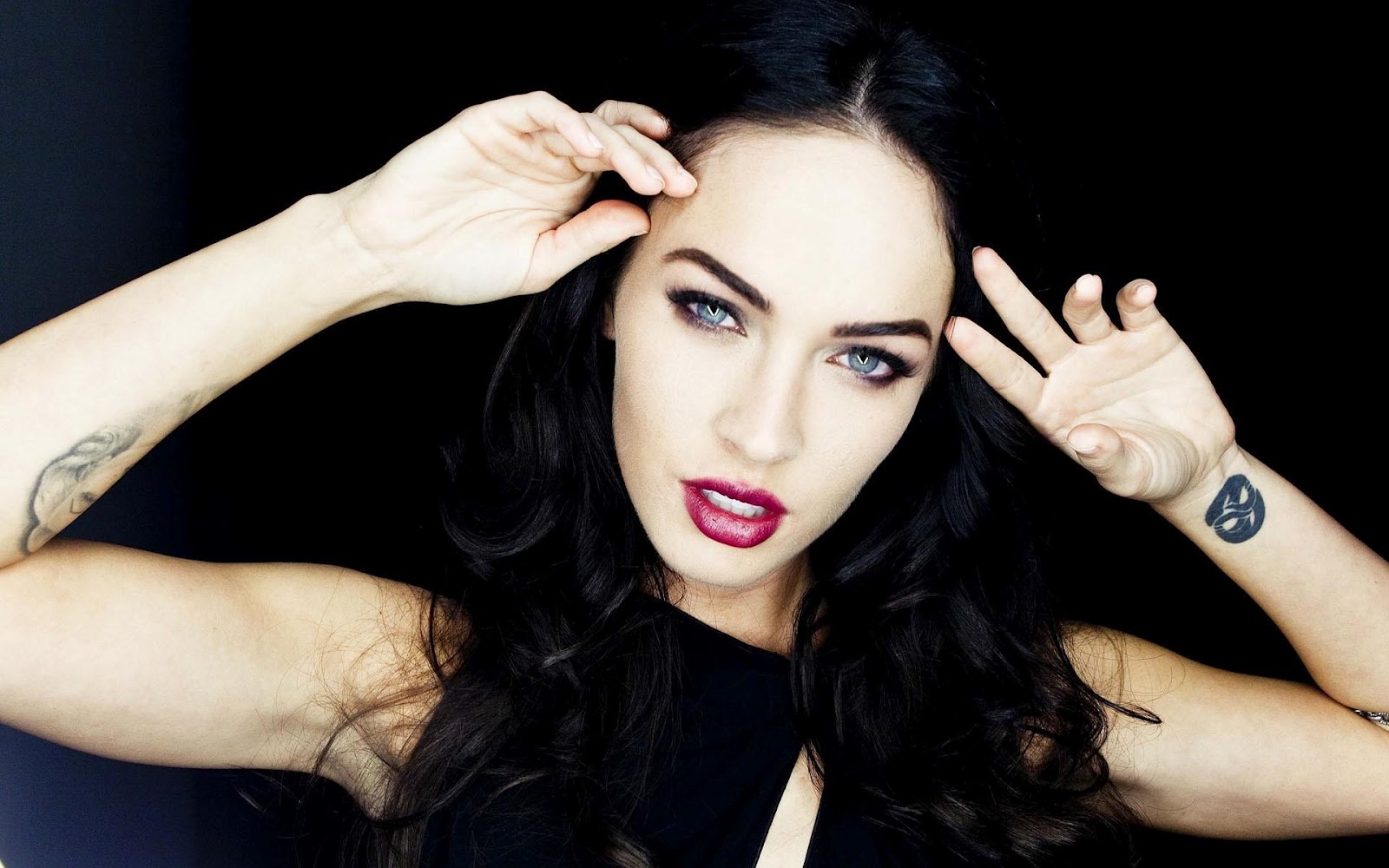 megan fox fonds d'écran hd,cheveux,visage,sourcil,lèvre,beauté