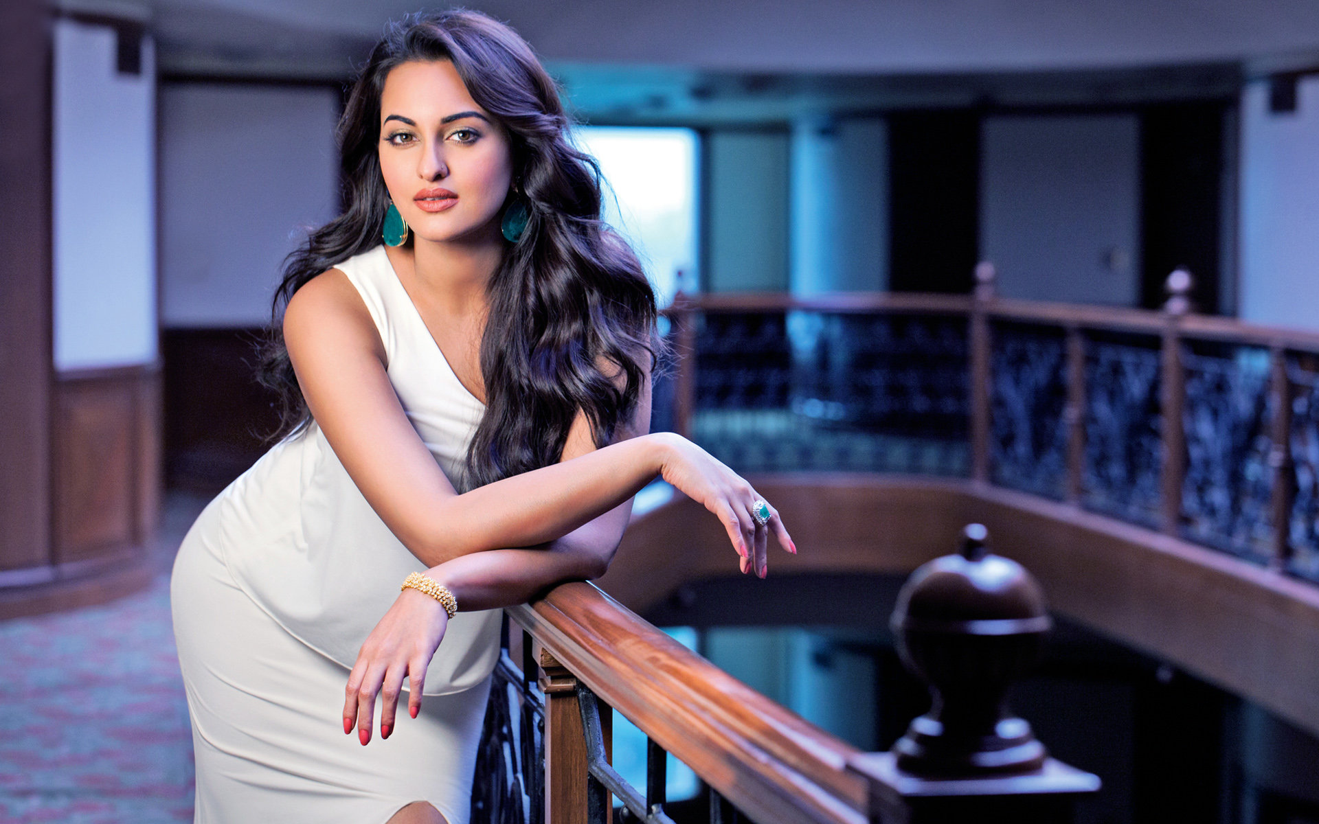 sonakshi sinha hd wallpaper,photograph,photo shoot,beauty,photography,black hair