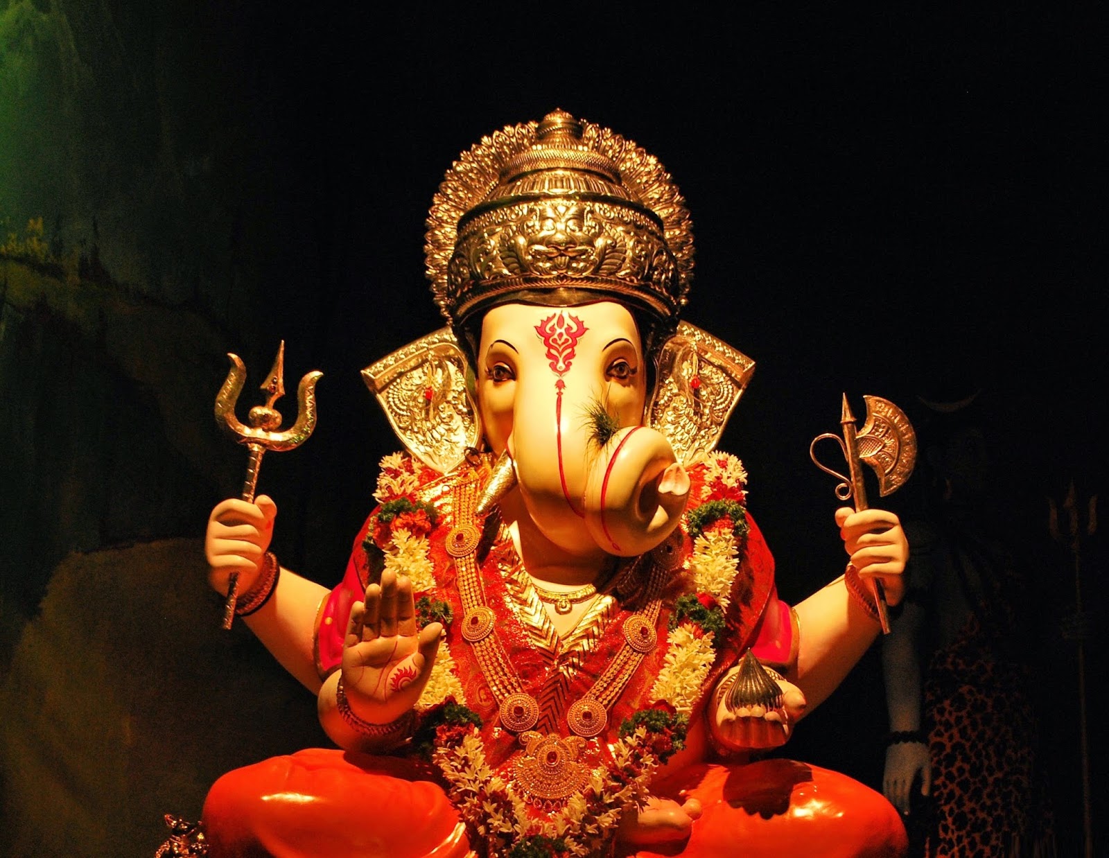 ganapathi wallpaper,hindu temple,statue,temple,temple,place of worship
