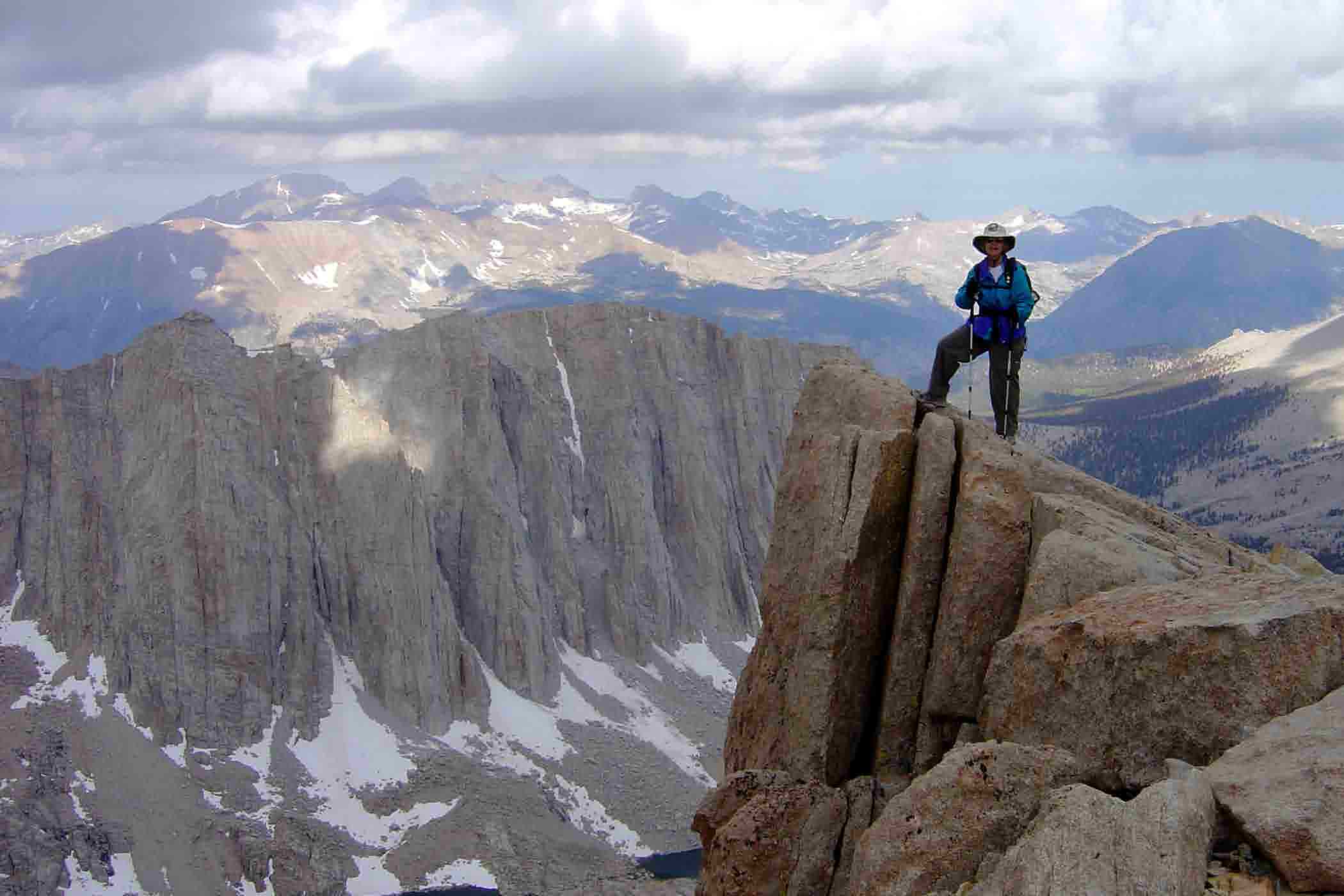 fond d'écran de randonnée,montagne,crête,chaîne de montagnes,alpinisme,sommet