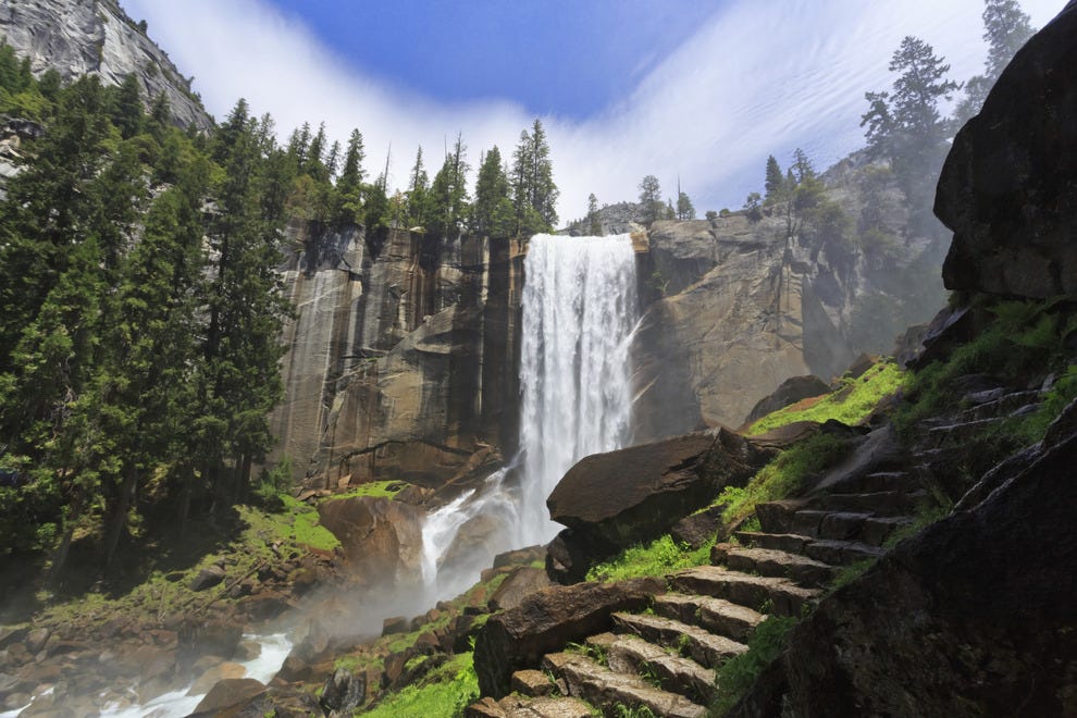 carta da parati escursionistica,cascata,paesaggio naturale,natura,risorse idriche,acqua