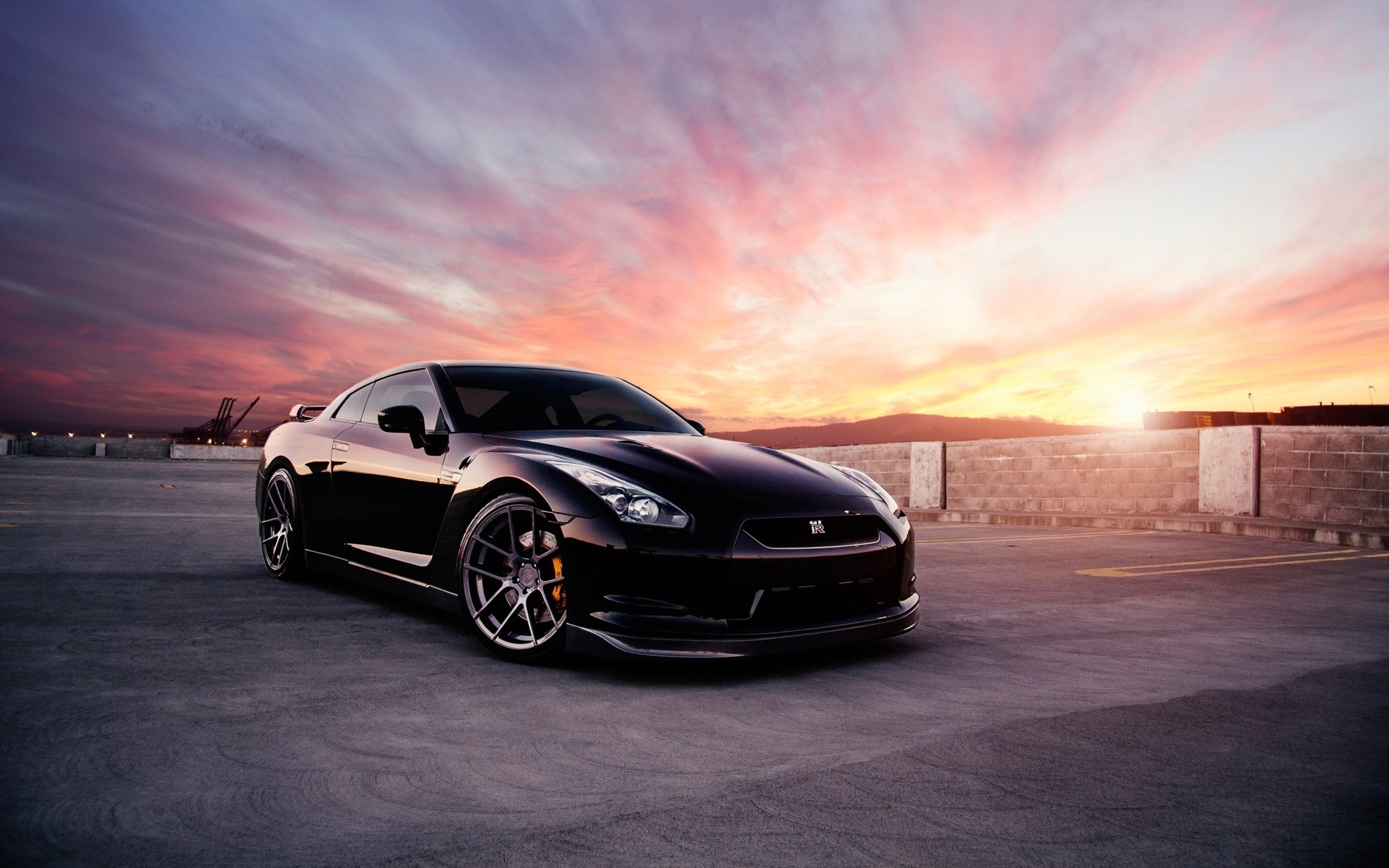 gtr wallpaper,land vehicle,vehicle,automotive design,car,performance car