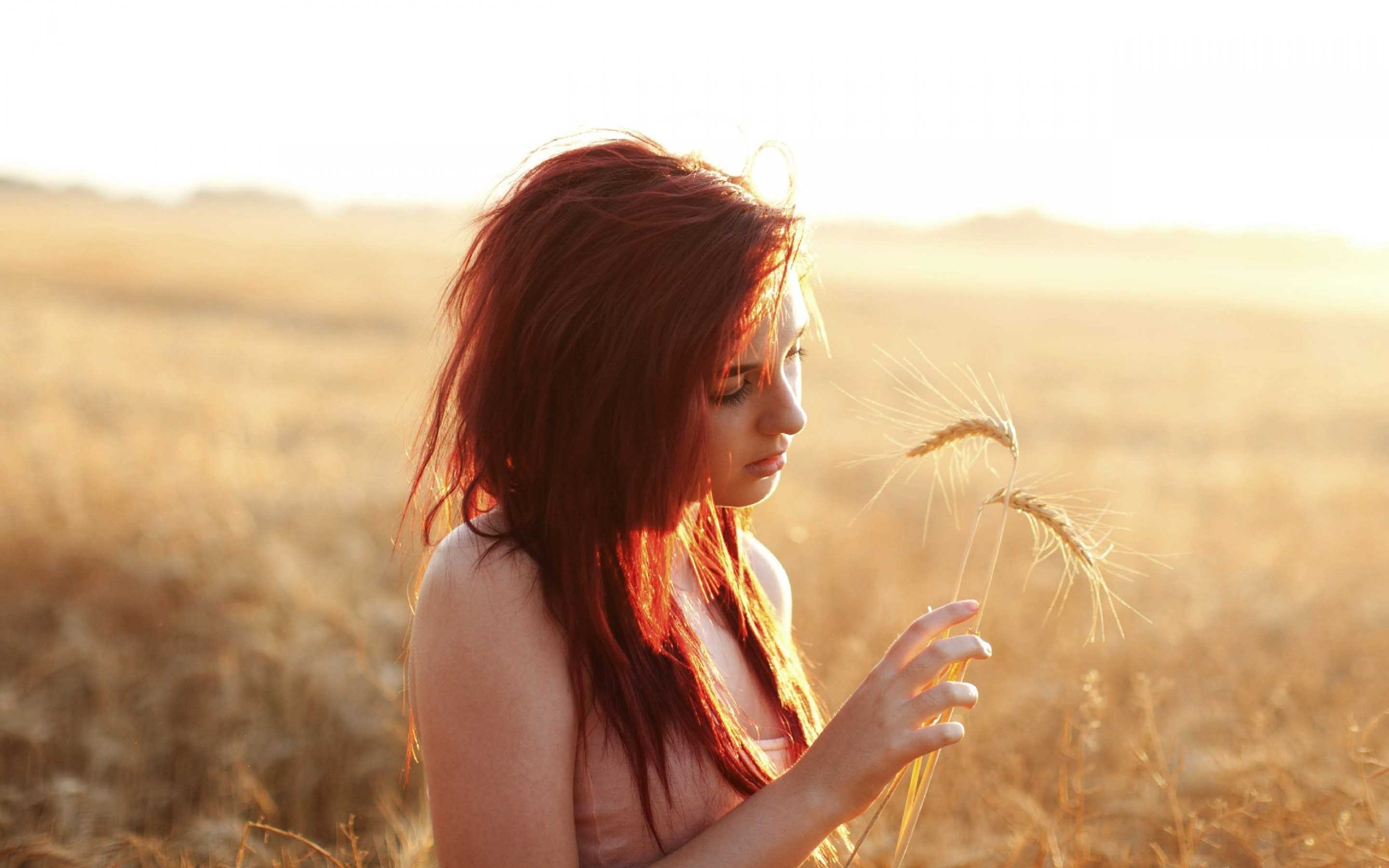 allein mädchen tapete,haar,fotografieren,sonnenlicht,licht,feld