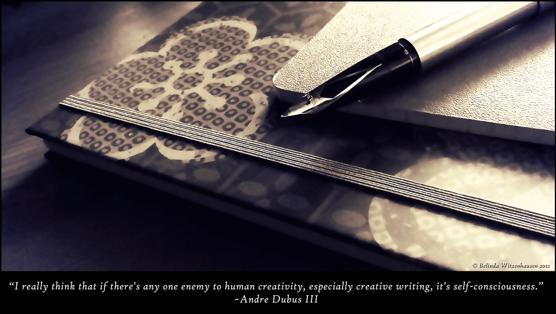 writing wallpaper,pen,fountain pen,material property,calligraphy,writing instrument accessory