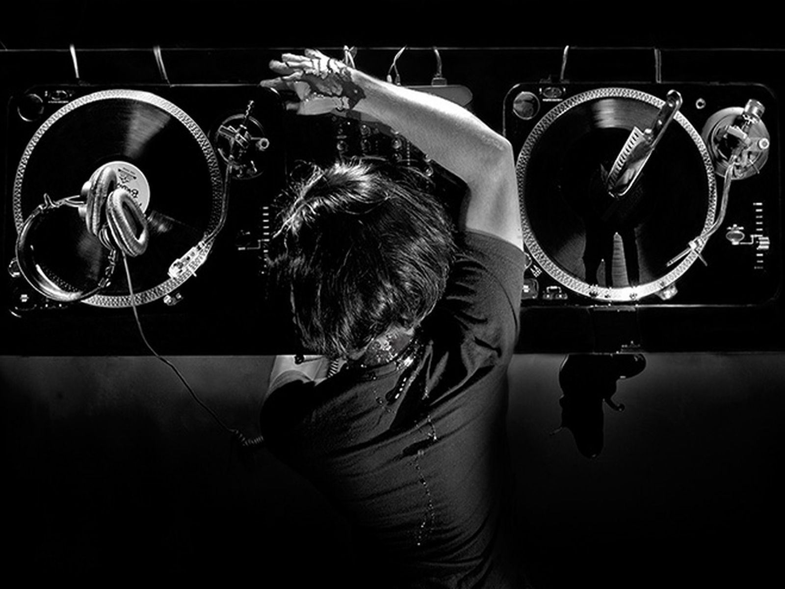 music wallpaper hd,black,monochrome,font,black and white,photography