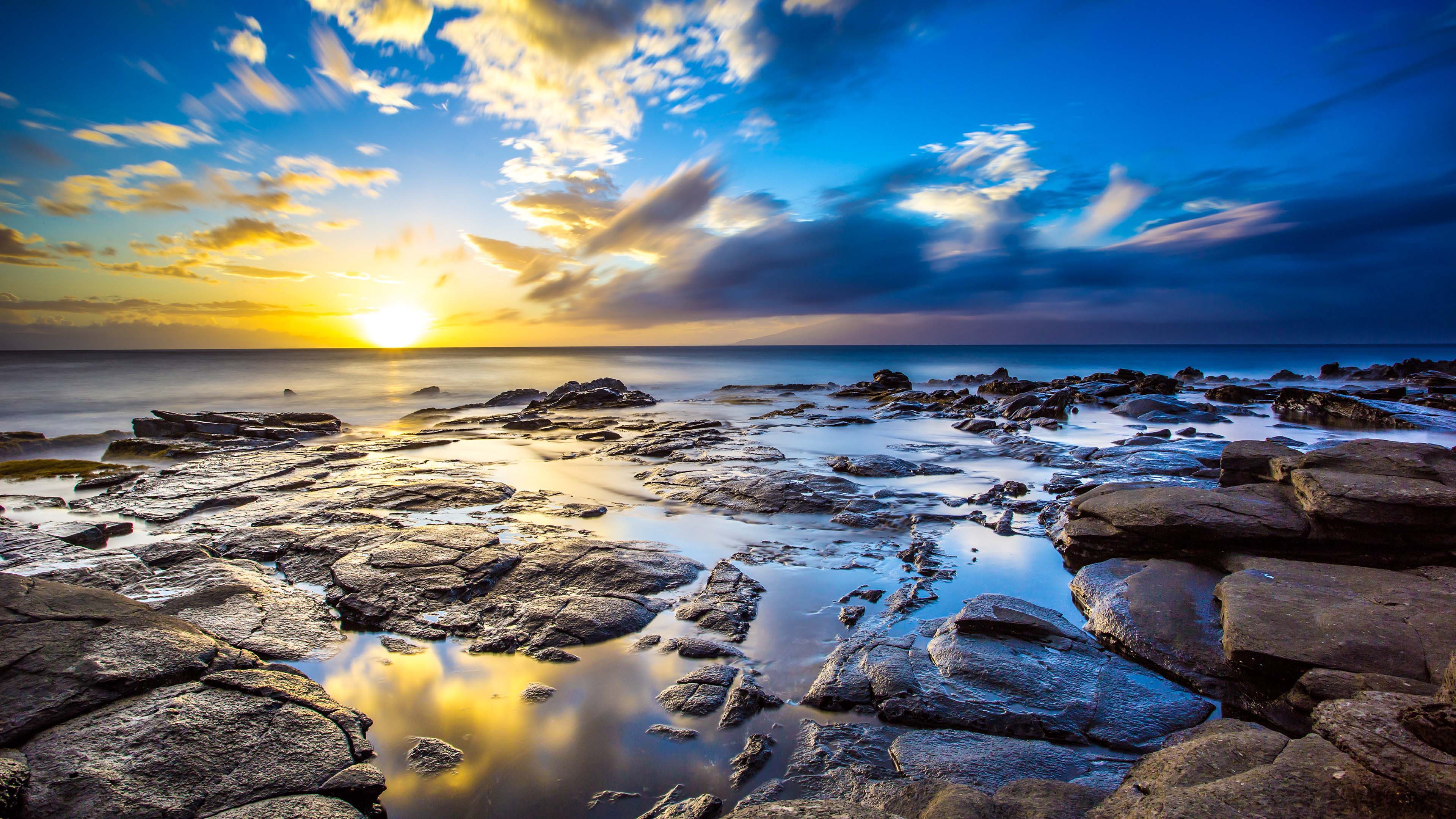 hintergrundbild mit 4k auflösung,himmel,gewässer,natur,natürliche landschaft,meer