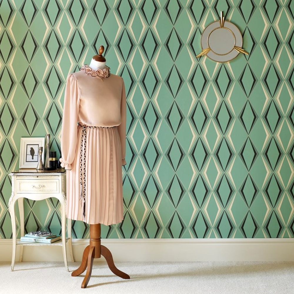 retro wallpaper uk,green,turquoise,dress,aqua,room