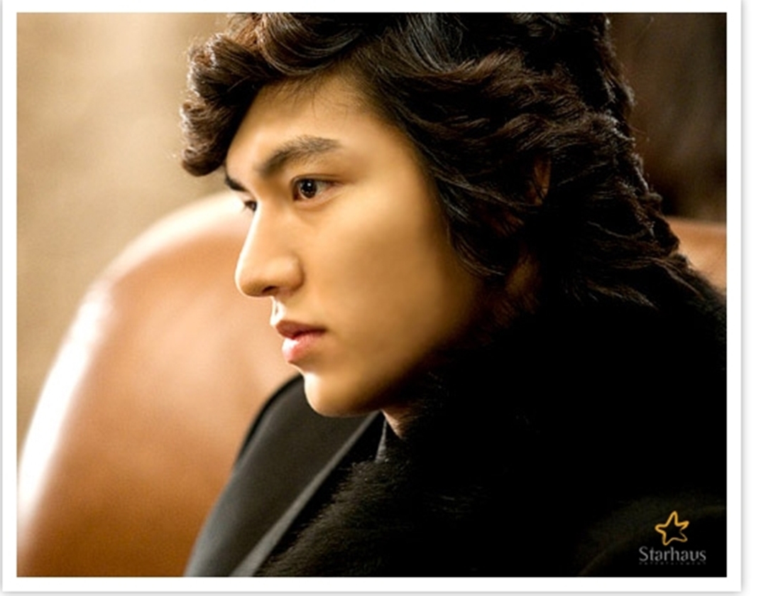 lee min ho wallpaper,hair,face,beauty,chin,hairstyle