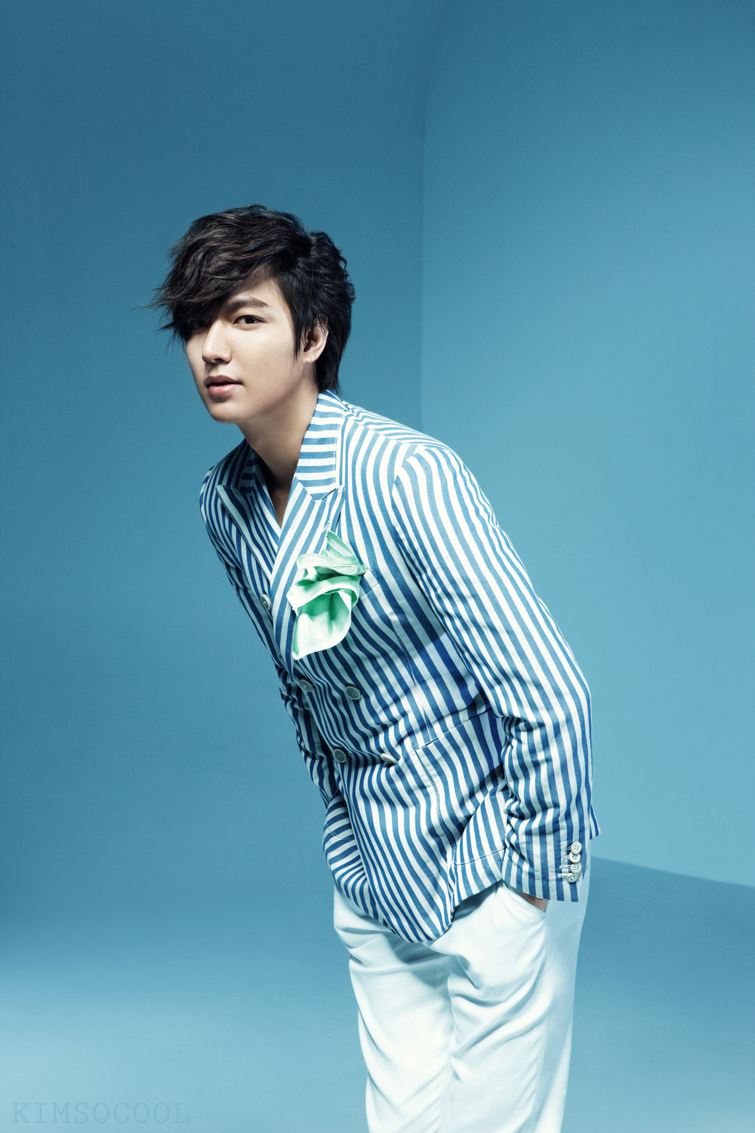 lee min ho wallpaper,hair,clothing,hairstyle,fashion model,cool