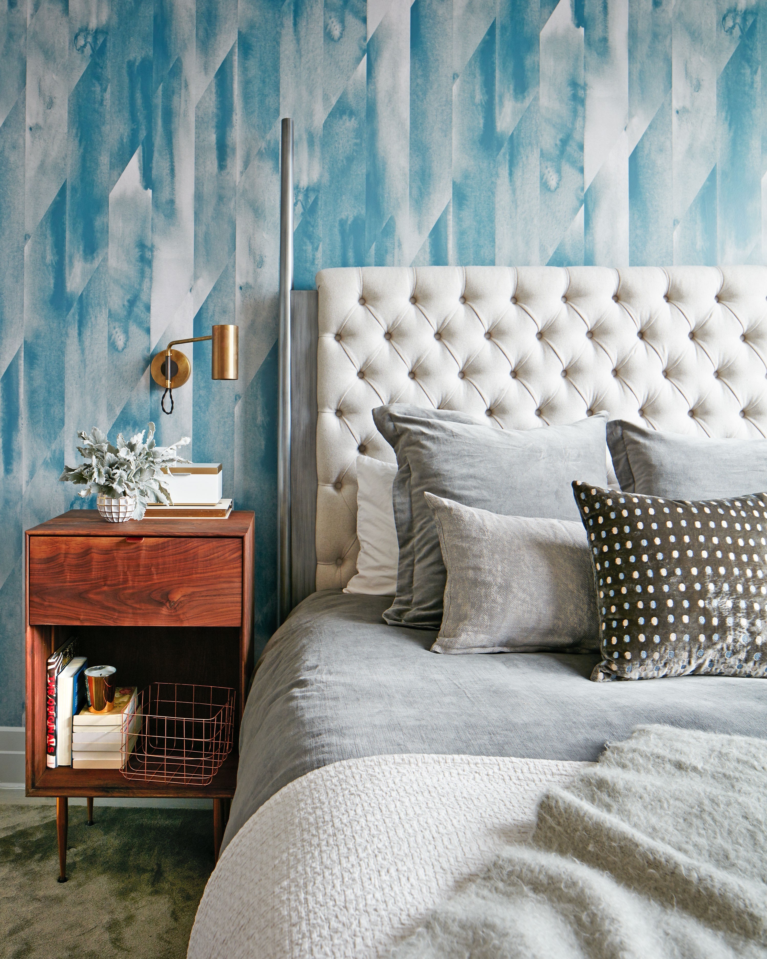 wallpaper home decor,bedroom,furniture,room,wall,bed