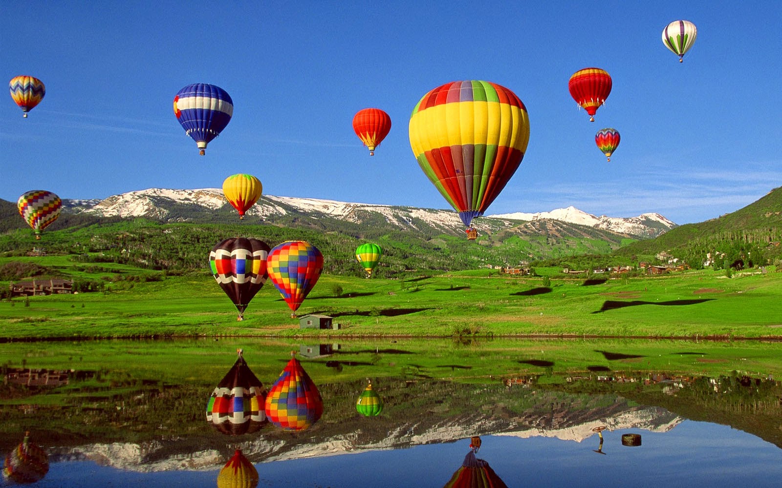 hot air balloon wallpaper,hot air ballooning,hot air balloon,nature,air sports,sky