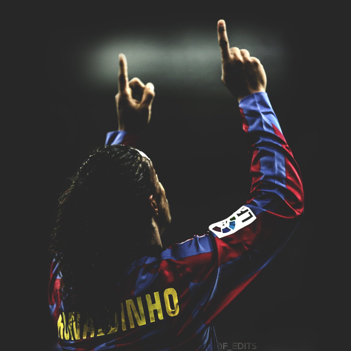 Free Ronaldinho Wallpaper Ronaldinho Wallpaper Download Wallpaperuse 1