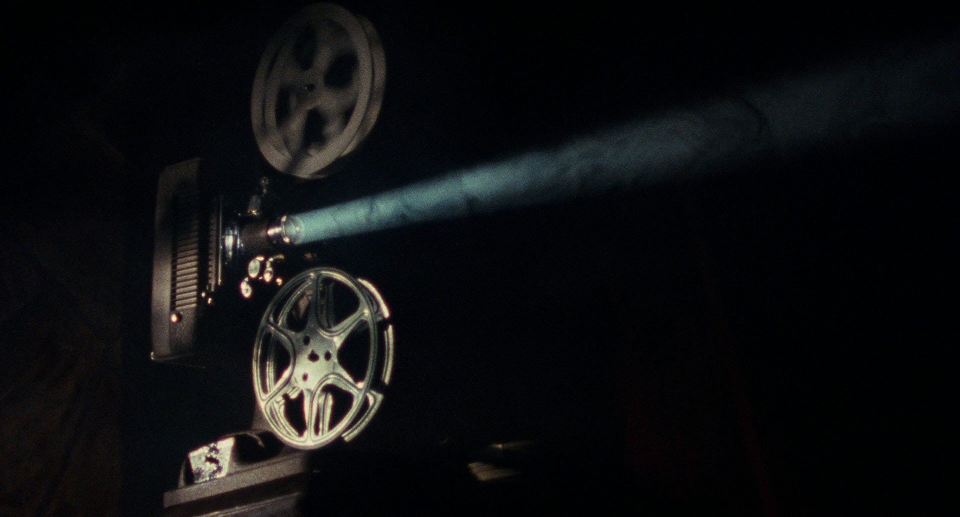 papel tapiz de cine,ligero,oscuridad,rueda,sistema de ruedas automotrices,fotografía