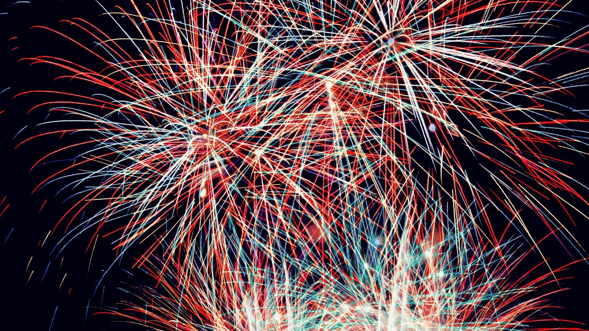 fondo de pantalla del 4 de julio,fuegos artificiales,rojo,día de año nuevo,cielo,medianoche