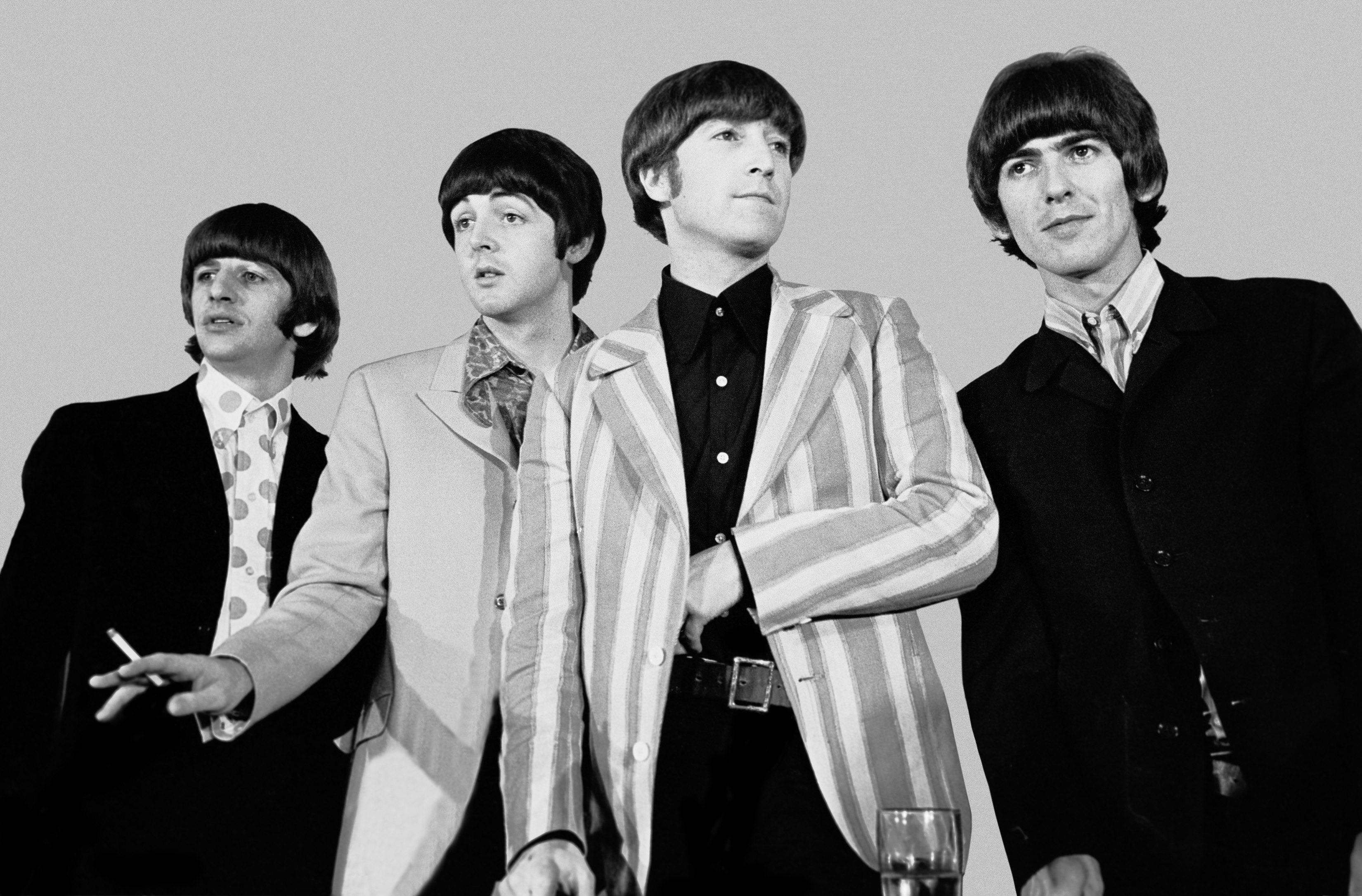 el fondo de pantalla de los beatles,en blanco y negro,evento,monocromo,fotografía,traje