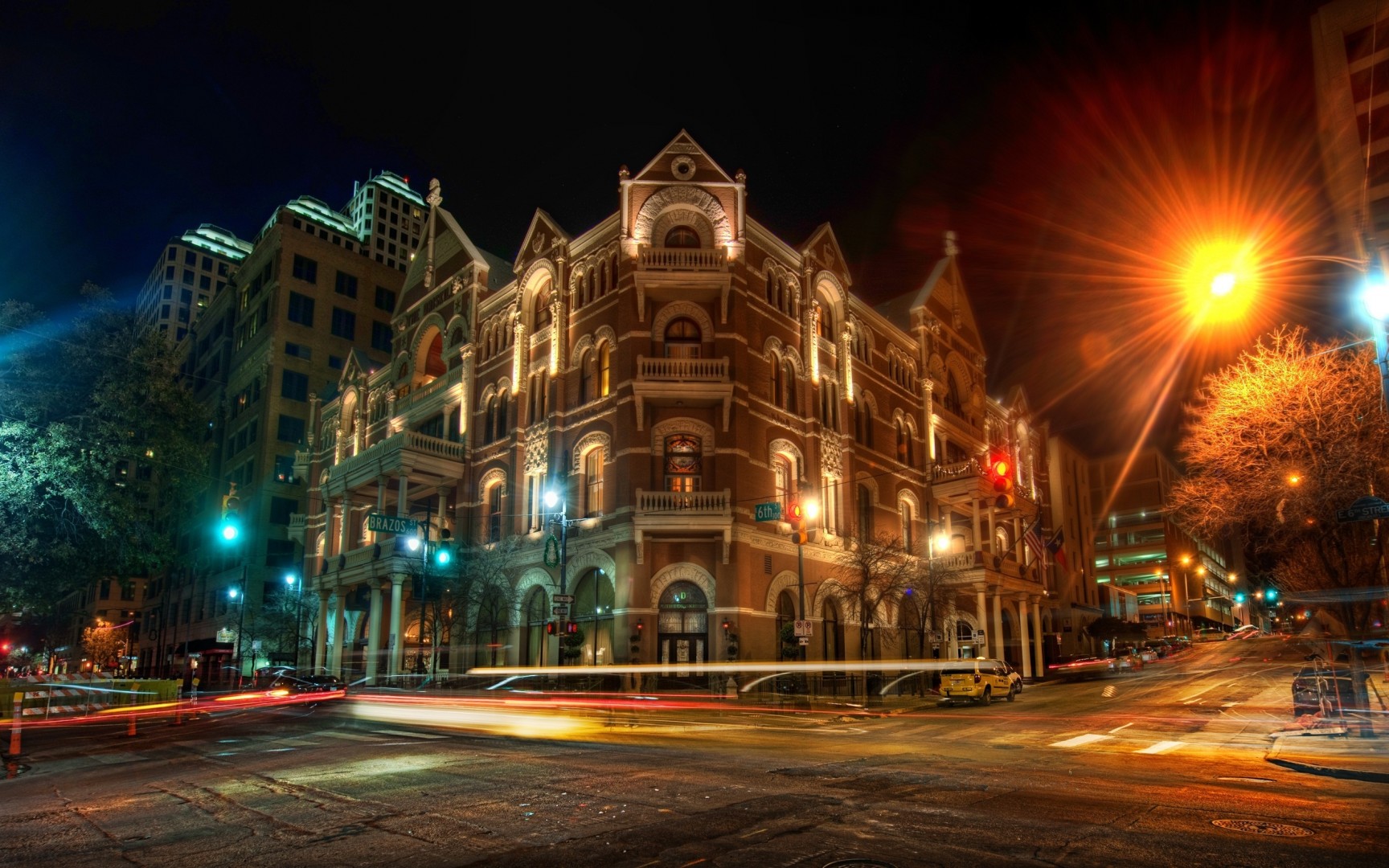 hotel wallpaper,landmark,night,city,urban area,metropolitan area