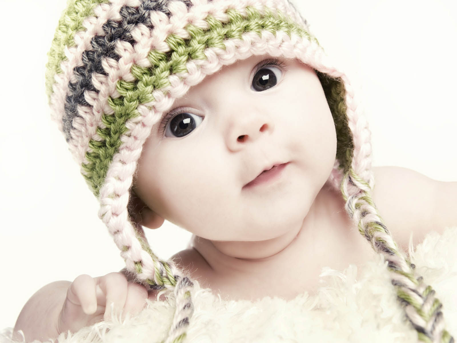 baby girl wallpaper,child,beanie,knit cap,clothing,crochet