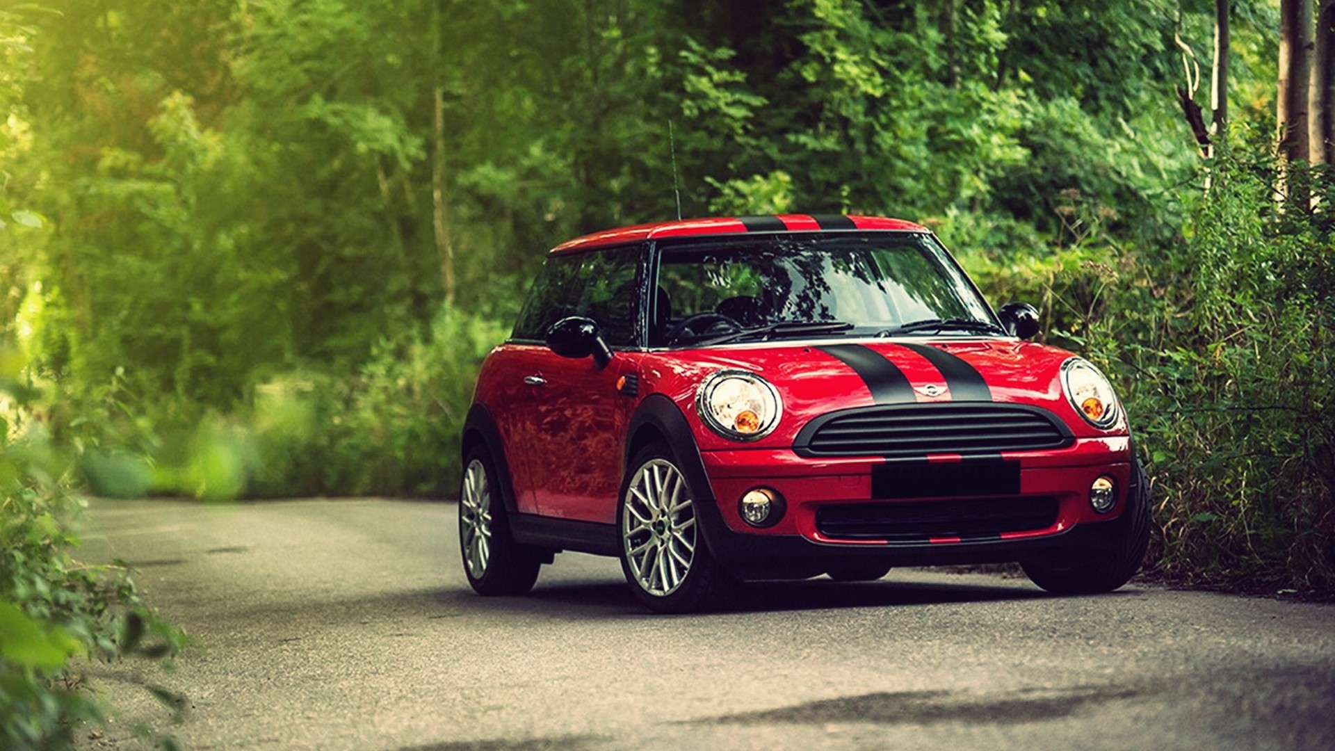 mini wallpaper,land vehicle,vehicle,car,mini,motor vehicle