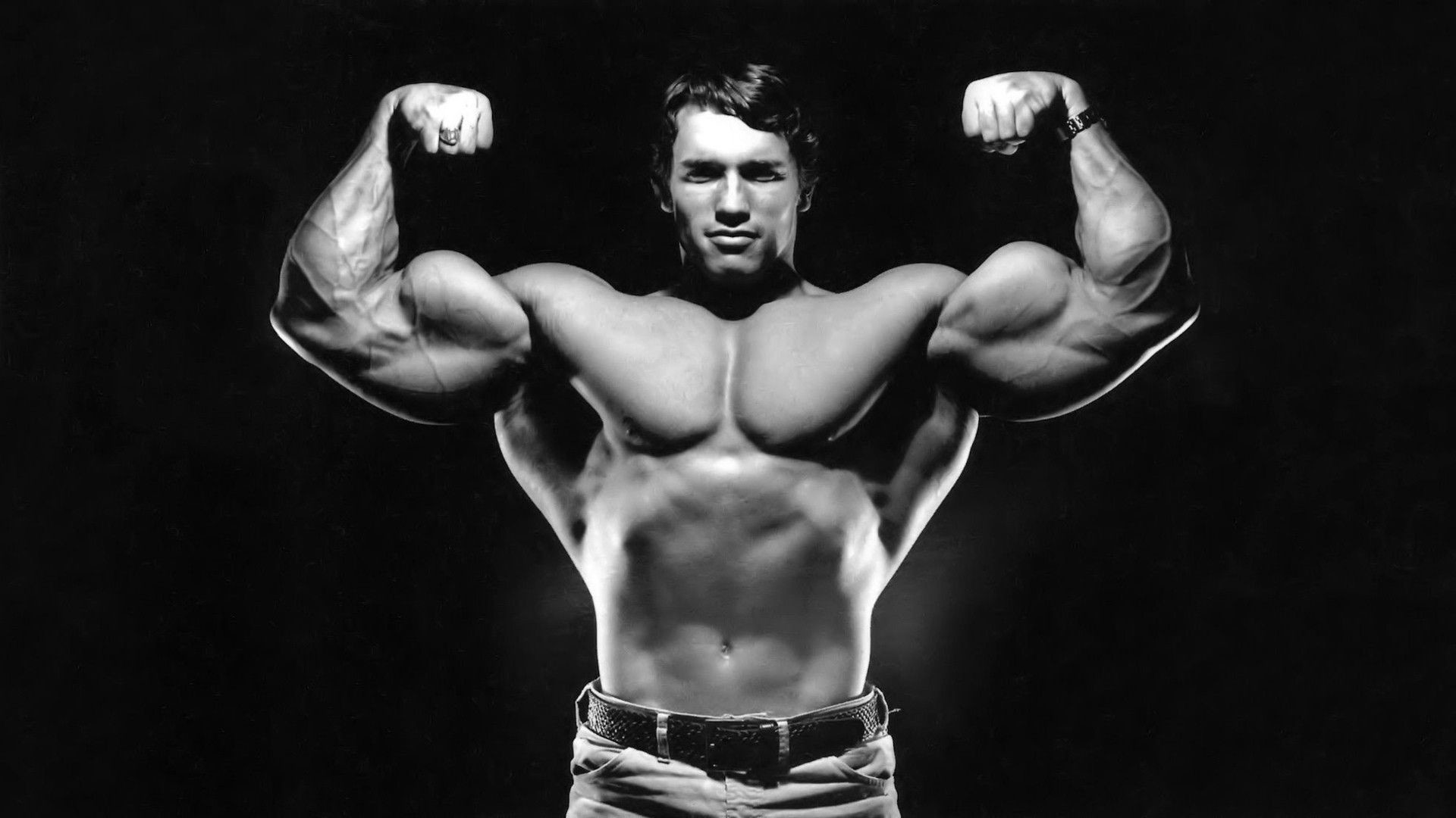 arnold wallpaper,bodybuilder,bodybuilding,muscle,barechested,arm