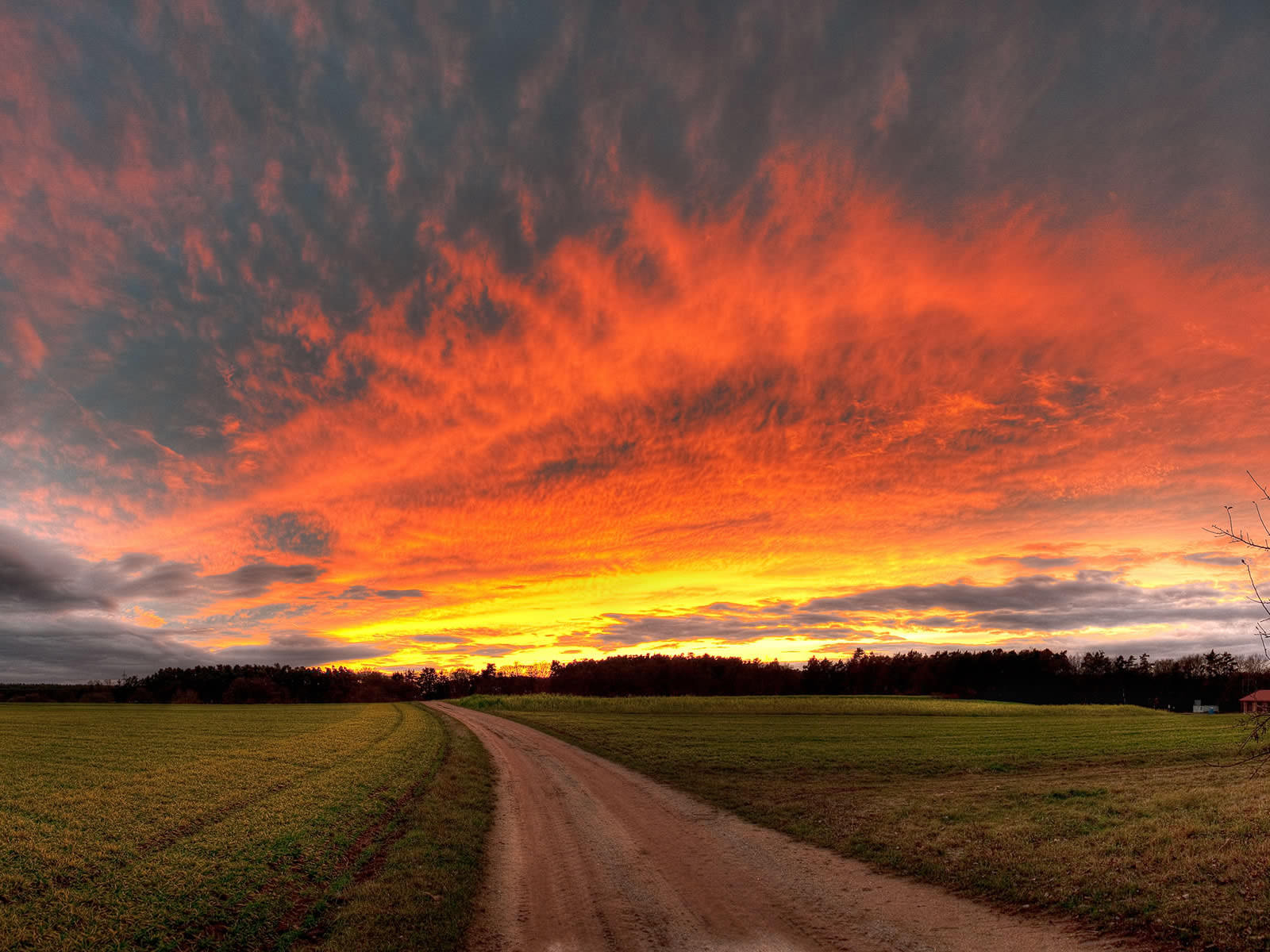 tapete natur 1600x1200,himmel,natürliche landschaft,natur,wolke,roter himmel am morgen