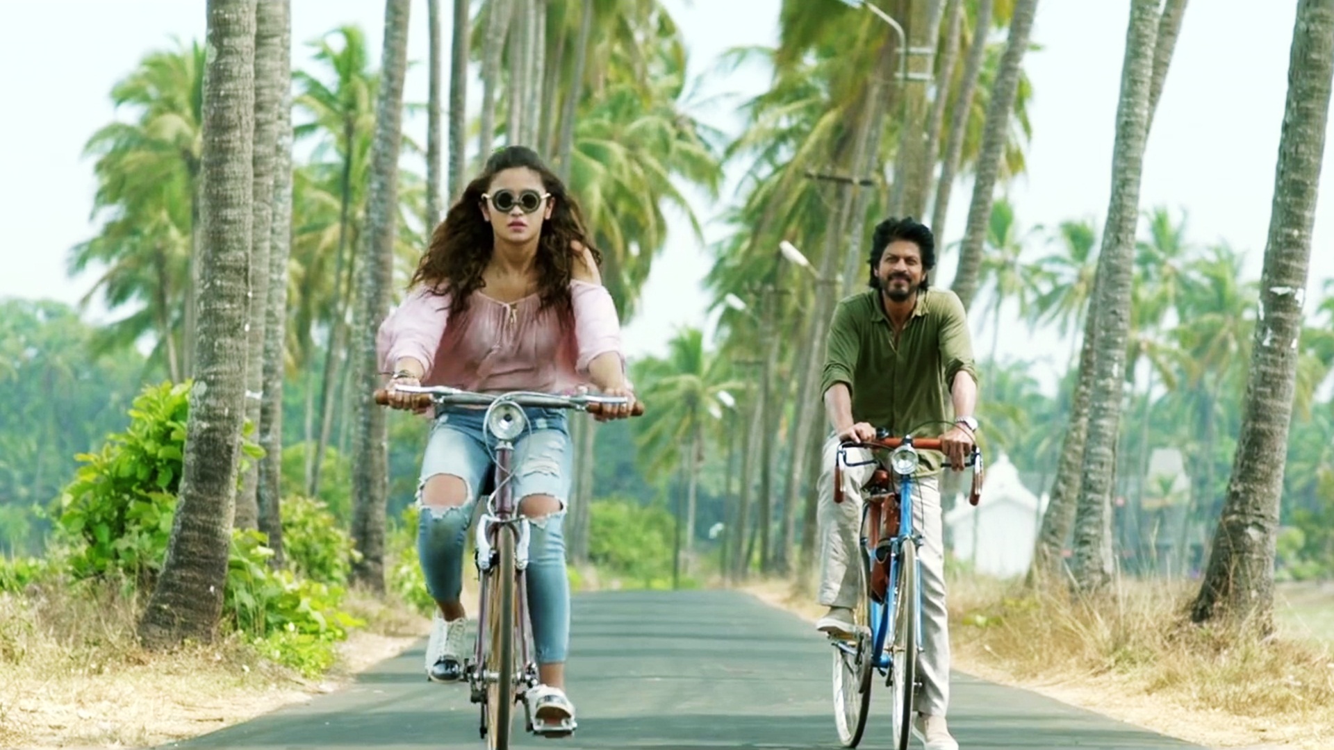 dear zindagi wallpaper,cycling,bicycle,vehicle,recreation,street fashion