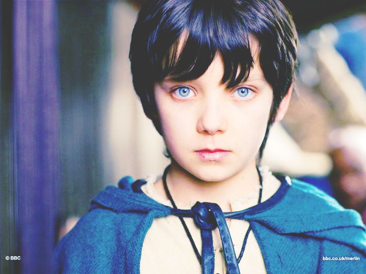 asa butterfield wallpaper,hair,face,hairstyle,forehead,black hair