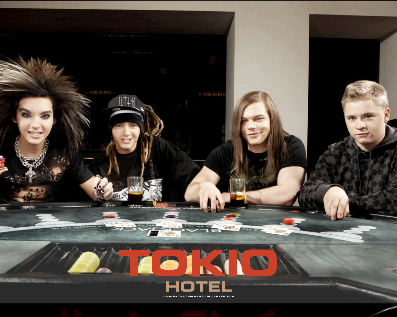 tokio hotel wallpaper,giochi,poker,gioco d'azzardo,gioco di carte,tavolo da poker