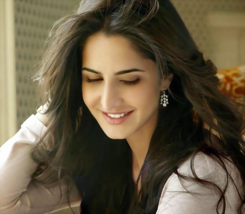 katrina kaif hd live wallpaper download,hair,face,facial expression,eyebrow,hairstyle